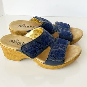 Alegria Blue Tonal Floral Embroidered Wedge Sandals Size 38/ US 8-8.5